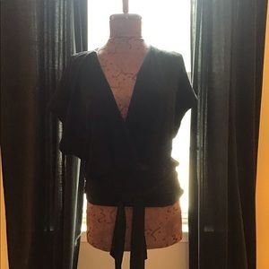 Jennifer Lopez Black Mock Wrap Tie Back/ Front Crop Top Size Medium